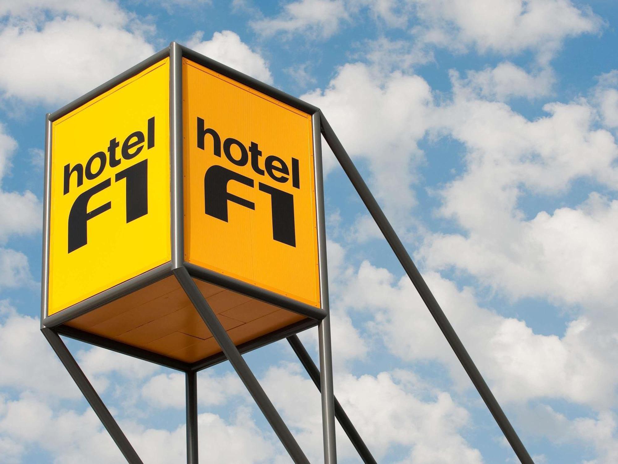 Hotelf1 Perpignan Sud Exterior photo